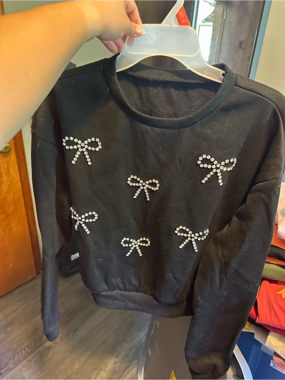 SHEIN Black Crewneck Sweatshirt with Crystal Bow Accents